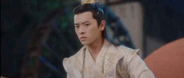 进击的皇后第8集分集剧情介绍