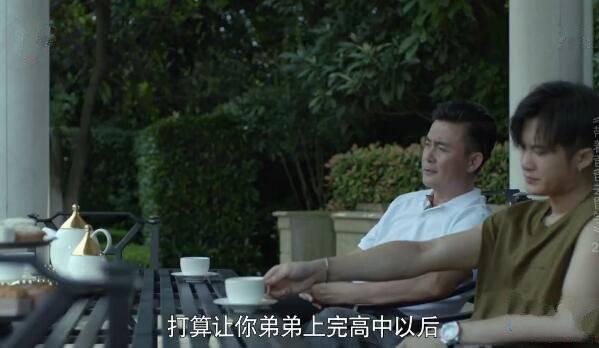 带着爸爸去留学第24集分集剧情介绍