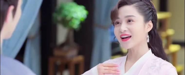 小女霓裳第18集分集剧情介绍