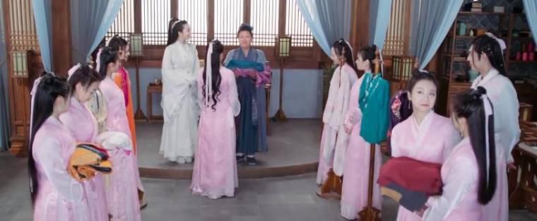 小女霓裳第8集分集剧情介绍